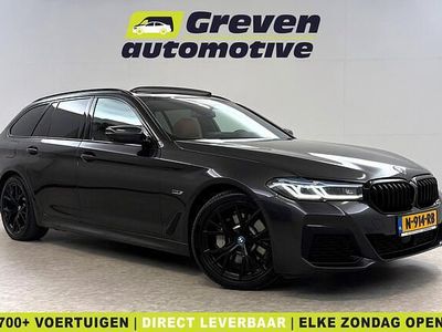 Grijs Occasion 2021 BMW 530e Executive Stationwagen | € 29.900 (Eerlijke prijs)