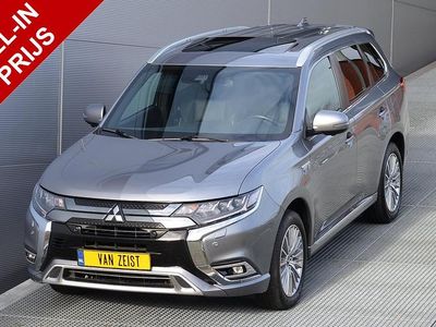 Grijs Occasion 2020 Mitsubishi Outlander Instyle SUV | € 24.950 (Duur)