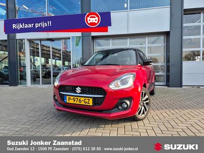 Rood Occasion 2022 Suzuki Swift Style Hatchback | € 17.250 (Eerlijke prijs)