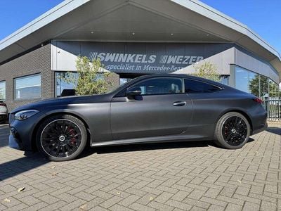 Grijs Occasion 2024 Mercedes CLE200 AMG line Coupé | € 59.900 (Eerlijke prijs)