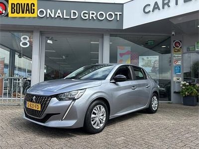 Grijs Gebruikt 2023 Peugeot 208 Active Hatchback | € 13.900 (Eerlijke prijs)