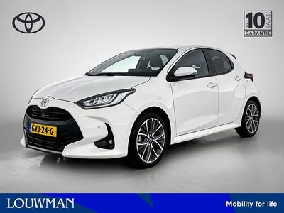 Wit Occasion 2025 Toyota Yaris Executive Hatchback | € 28.945 (Eerlijke prijs)