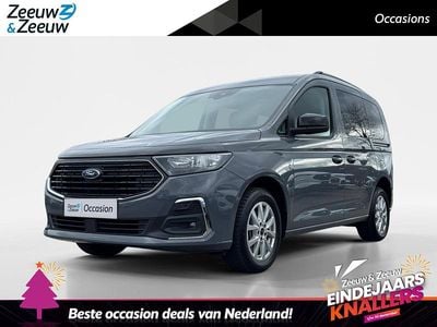 Grijs Gebruikt 2023 Ford Tourneo Titanium Stationwagen | € 28.500