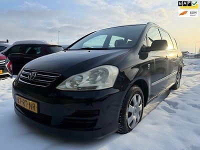 Zwart Gebruikt 2005 Toyota Avensis Verso Luna MPV | € 4.950 (Eerlijke prijs)