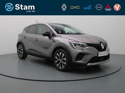 Occasion Renault Captur Techno 146 PK (107 kW) 2023 Zilver SUV