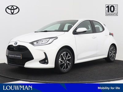 Wit Occasion 2023 Toyota Yaris Hybrid Hatchback | € 22.950 (Eerlijke prijs)