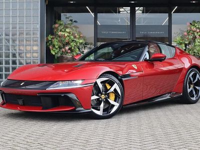 Rood (metallic) Occasion 2025 Ferrari 12 Cilindri Coupé | € 684.950