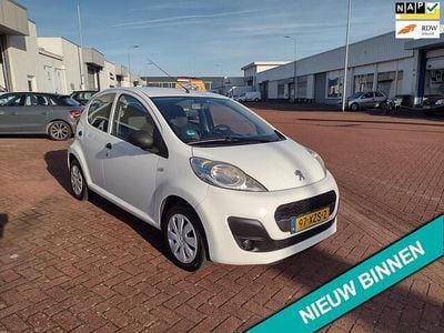 Occasion Peugeot 107 Access 68 PK (50 kW) 2012 Wit Hatchback