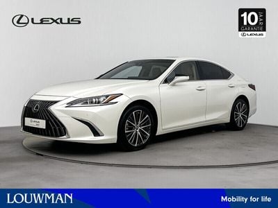 Lexus ES300H