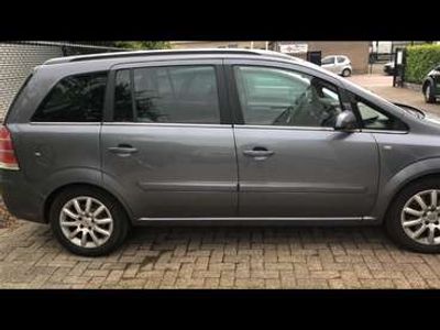 tweedehands Opel Zafira 1.9 CDTi Executive