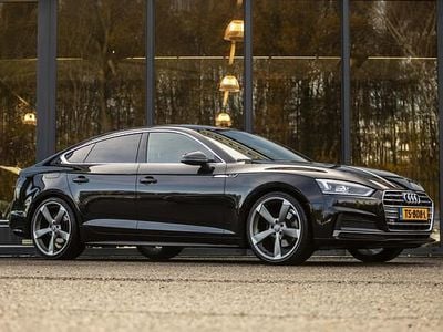 Zwart (metallic) Occasion 2018 Audi A5 Sportback S-Line Hatchback | € 24.950 (Eerlijke prijs)