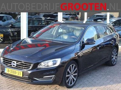 Zwart (metallic) Occasion 2014 Volvo V60 Stationwagen | € 5.988 (Goede deal)