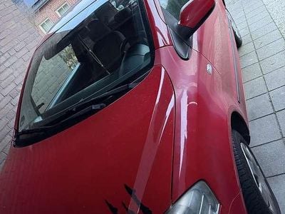 Occasion VW Fox Trendline 54 PK (39 kW) 2007 Rood Hatchback