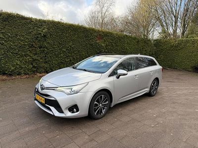 Occasion Toyota Avensis 112 PK (82 kW) 2015 Grijs Stationwagen