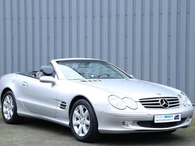Zilver (metallic) Occasion 2004 Mercedes 350 Cabriolet | € 28.500 (Duur)