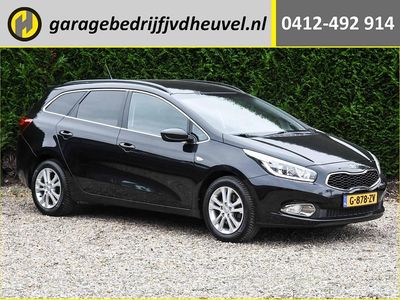 Zwart Gebruikt 2014 Kia Ceed Hatchback | € 10.495 (Iets duurder)