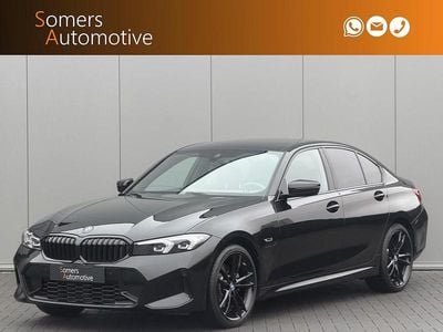 Zwart Occasion 2022 BMW 320e Executive Sedan | € 36.950 (Eerlijke prijs)