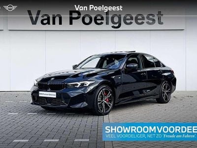 Zwart, metallic lak Nieuw 2025 BMW 330e Comfort Edition Sedan | € 68.726 (Goede deal)