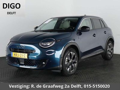 Blauw Gebruikt 2025 Fiat 600 La Prima SUV | € 27.700 (Goede deal)