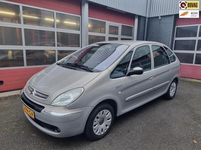 Occasion Citroën Xsara Picasso 116 PK (85 kW) 2004 Beige MPV