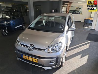 Grijs Occasion 2018 VW up! high up! Hatchback | € 9.250 (Eerlijke prijs)