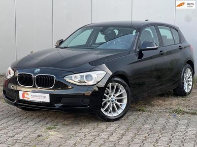 Zwart Occasion 2013 BMW 116 Executive Hatchback | € 10.445 (Eerlijke prijs)