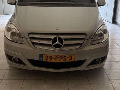 Mercedes B160