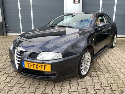 tweedehands Alfa Romeo GT 2.0 JTS Distinctive Leder Airco