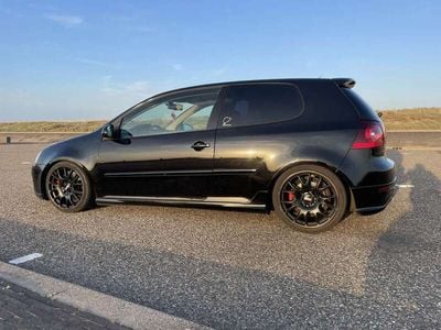 VW Golf V