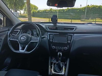 Zwart Gebruikt 2017 Nissan Qashqai N-Connecta SUV | € 16.000 (Duur)