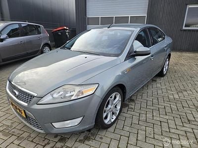 Grijs Gebruikt 2008 Ford Mondeo Titanium Sedan | € 1.999 (Duur)