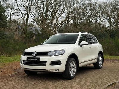 Wit Occasion 2010 VW Touareg SUV | € 28.500 (Duur)