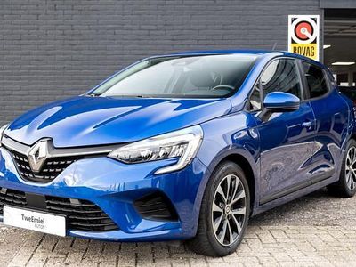 Blauw (metallic) Gebruikt 2021 Renault Clio V Zen Hatchback | € 16.495 (Goede deal)