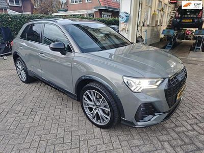 Grijs Occasion 2022 Audi Q3 S-Line SUV | € 42.000