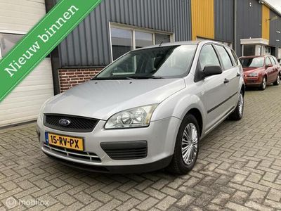 tweedehands Ford Focus Wagon 1.6-16V Champion