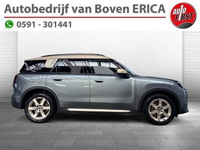Groen (metallic) Gebruikt 2024 Mini Countryman Favoured SUV | € 42.950 (Eerlijke prijs)