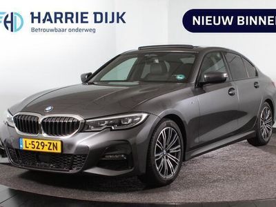 tweedehands BMW 320 320 i 180PK Executive M Sport - Automaat | S/K dak