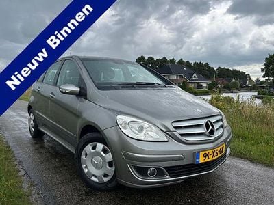 Mercedes B180