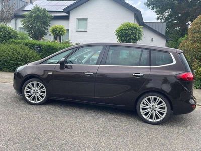 Opel Zafira Tourer