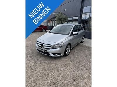 Mercedes B200