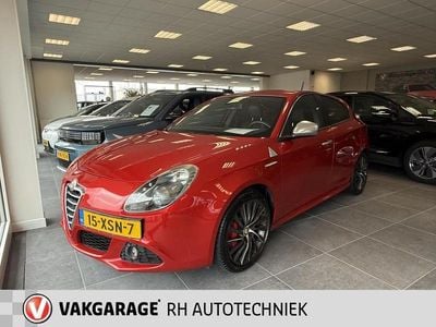 Occasion Alfa Romeo Giulietta Quadrifoglio 237 PK (174 kW) 2012 Rood (metallic) Hatchback