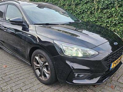 Zwart (metallic) Gebruikt 2021 Ford Focus Business Edition Stationwagen | € 15.500 (Goede deal)