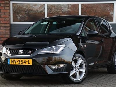 Zwart (metallic) Occasion 2017 Seat Ibiza CONNECT Hatchback | € 11.950 (Eerlijke prijs)