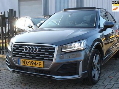Grijs (metallic) Gebruikt 2017 Audi Q2 Sport SUV | € 18.795 (Eerlijke prijs)