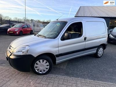Zilver (metallic) Gebruikt 2007 Peugeot Partner MPV | € 2.750 (Eerlijke prijs)