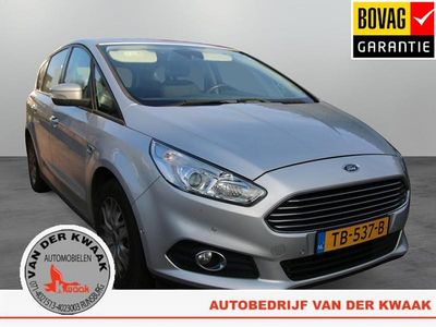 Grijs Occasion 2018 Ford S-MAX S MPV | € 16.345 (Eerlijke prijs)
