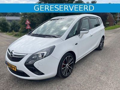 Wit Gebruikt 2012 Opel Zafira MPV | € 9.876