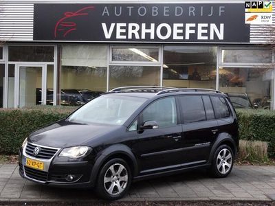 tweedehands VW Touran 2.0 TDI Cross - CRUISE / CLIMATE - 7 ZITS - SCHERM !