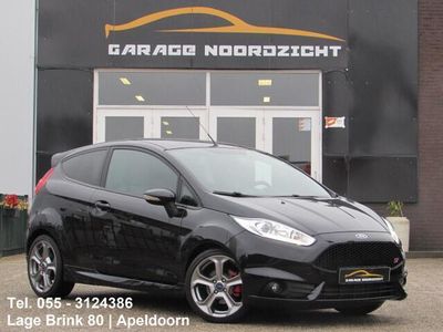 tweedehands Ford Fiesta 1.6 ST2 182PK NAVIGATIE|KEYLESS GO&ENTRY|ACHTERUIT