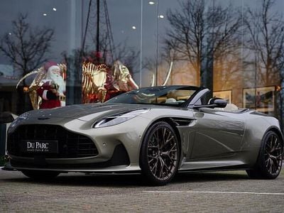 Grijs Gebruikt 2024 Aston Martin DB12 Cabriolet | € 344.888